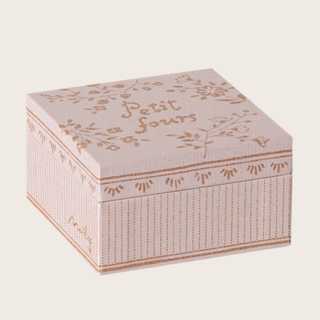 Cakes and cake stand -Mini