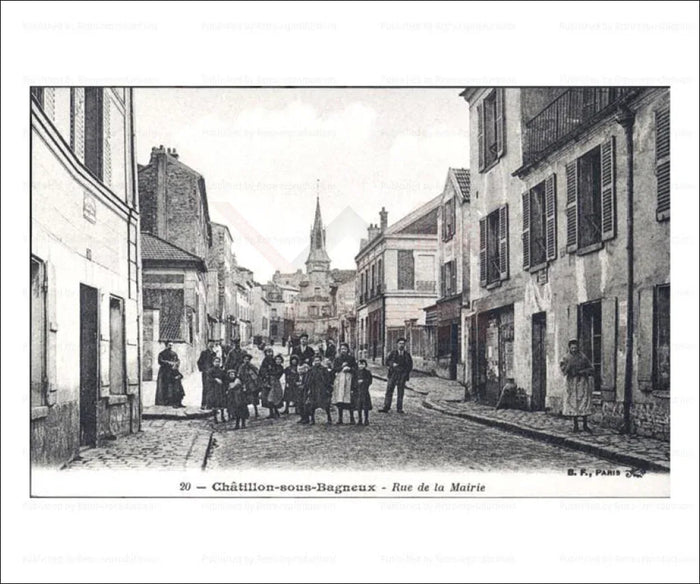 Paris suburb, Chatillon Children walking rue de la mairie - VINTAGEARTREPRINTS.COM