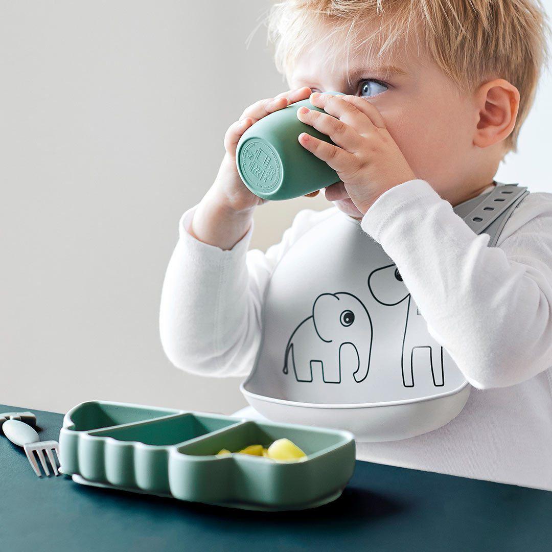 Done by Deer Silicone Stick & Stay Snack Plate - Croco - Green