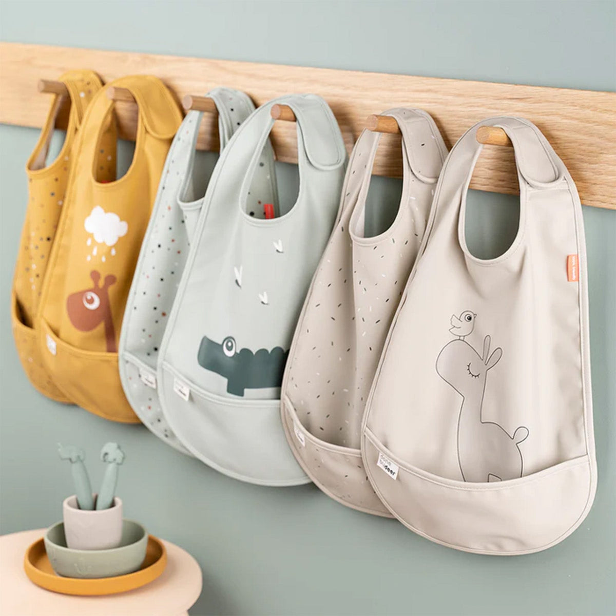 Done by Deer Velcro Bib 2 Pack