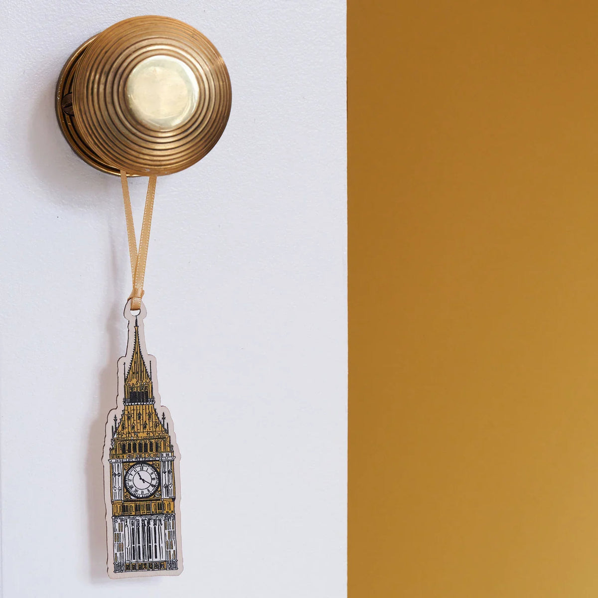 Victoria Eggs Big Ben Wooden Decoration