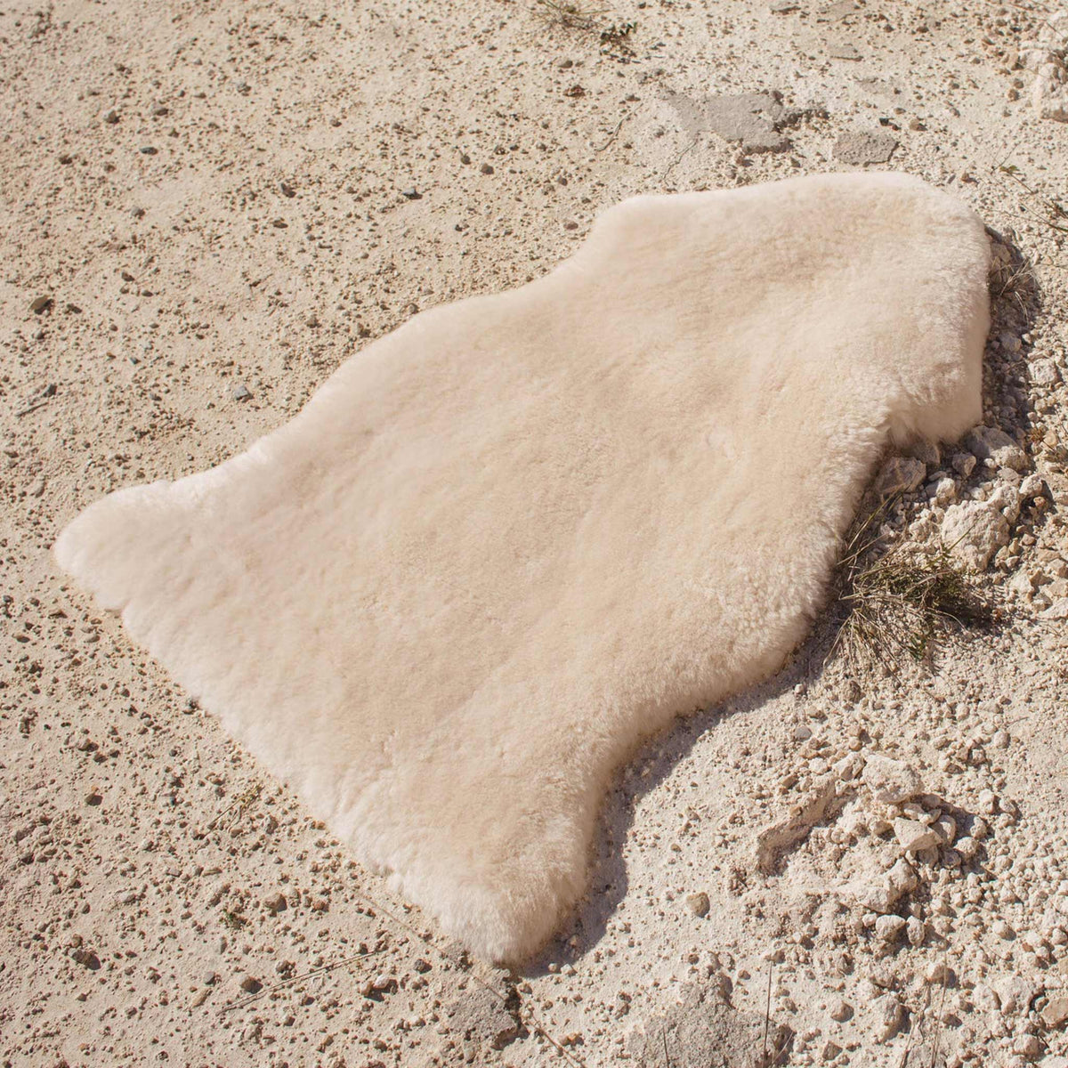 BINIBAMBA Sheepskin Wriggle Playmat