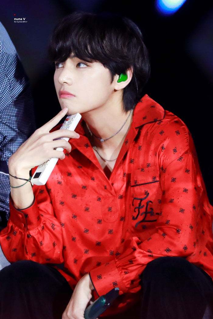 BTS V ''Style'' Smile Stainless Steel Necklace