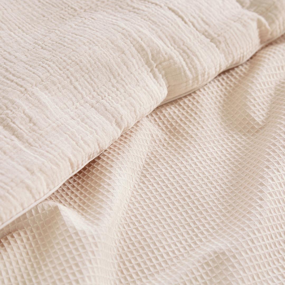 CuddleCo Cot Bed Quilt - Cashmere Waffle
