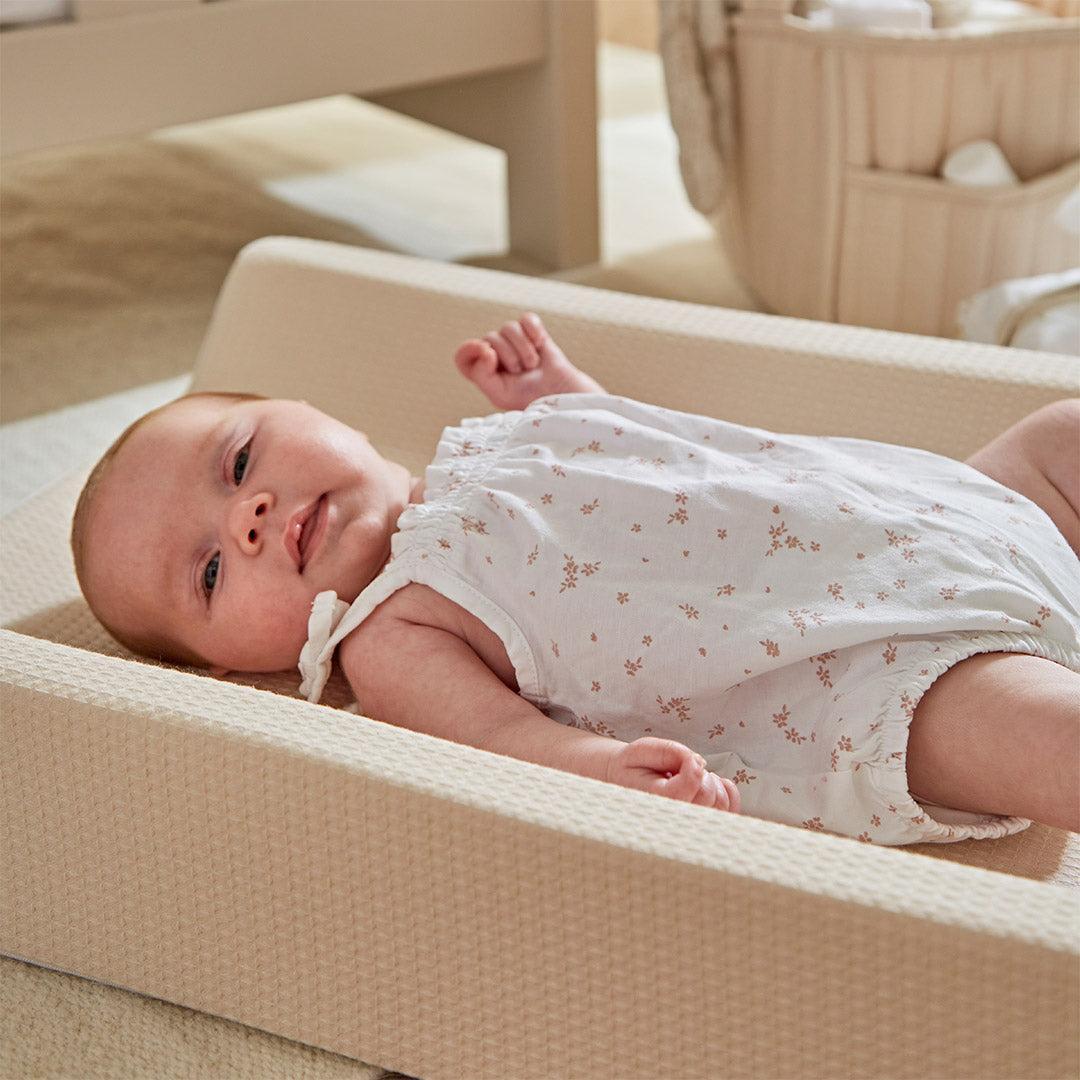 CuddleCo Wedge Changing Mat - Cashmere Waffle