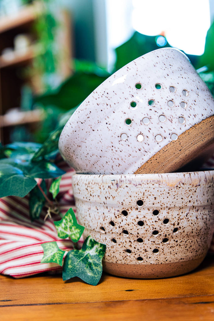 East Wheeling Clayworks Harvest Bowl: White Speckled