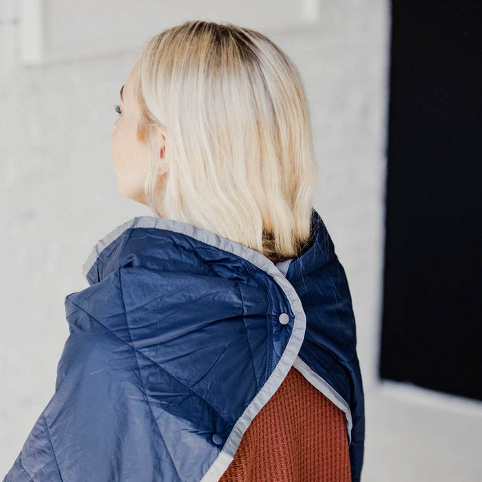 Layover™ Travel Blanket - Packable & Puffy | Blue Gravel
