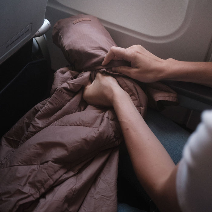 Layover™ XL Travel Blanket - Packable & Puffy | Quartz Gravel