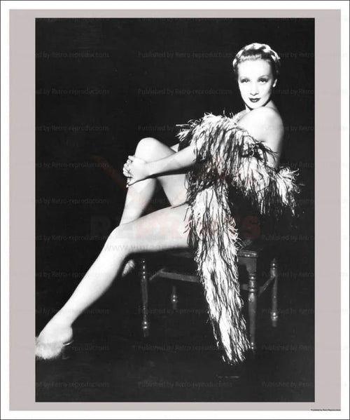 Marlene Dietrich - VINTAGEARTREPRINTS.COM