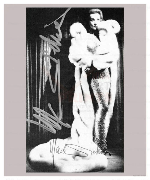 Marlene Dietrich - VINTAGEARTREPRINTS.COM