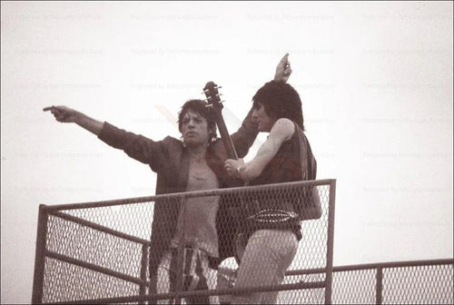 Mick Jagger, Keith Richards Paris Concert 1991 - VINTAGEARTREPRINTS.COM