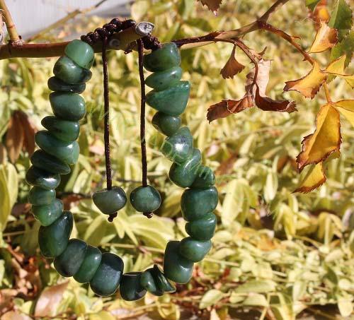 Power Beads, Nugget Pull Closure