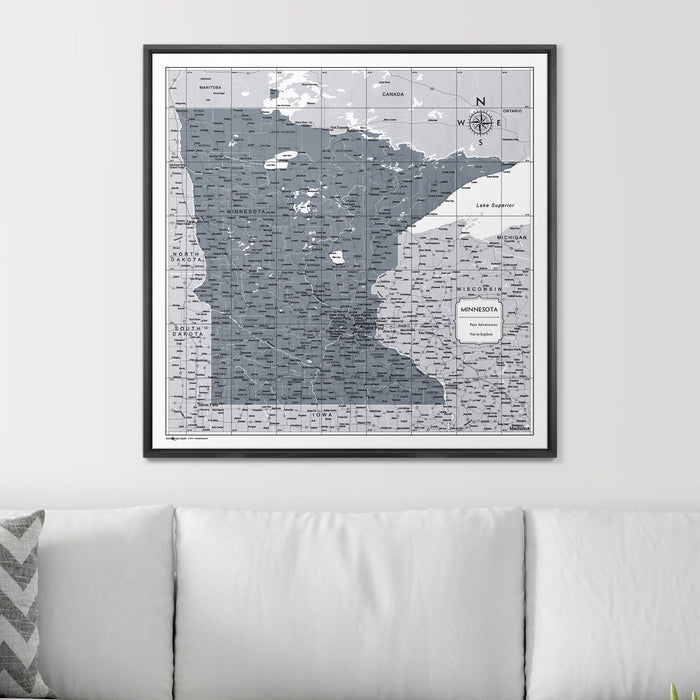 32" x 32" / Standard / Wood Grain Black