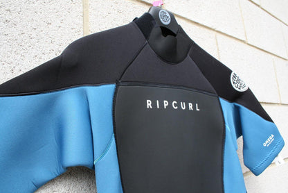 Rip Curl Omega wetsuit in black and blue, ideal for watersports in Whitstable, Kent.