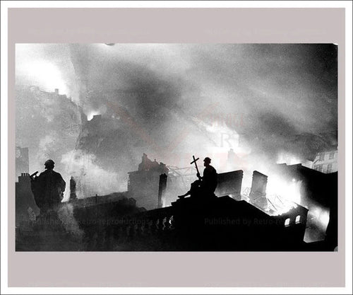 Saint-Pauls fire Cathedral London - VINTAGEARTREPRINTS.COM