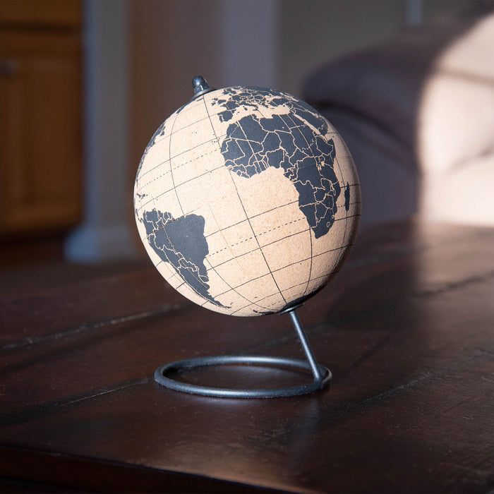 Spin & Pin Cork Globe Conquest Maps LLC