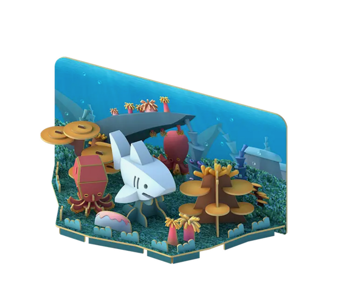 White Shark Halftoy